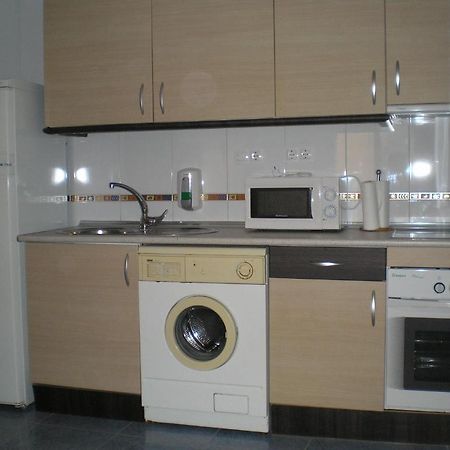 Apartamentos Turisticos Reyes Catolicos Zaragoza Room photo